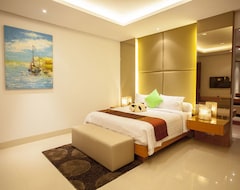 Otel Permai 7A Villa 4 Bedroom With A Private Pool (Bandung, Endonezya)