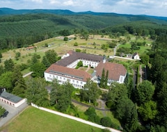 Khách sạn Kloster St. Maria (Esthal, Đức)
