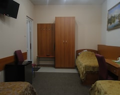 Khách sạn Mini-Hotel Alfa (Surgut, Nga)