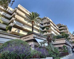 Khách sạn Cannes Croisette - Gray Dalbion (Cannes, Pháp)