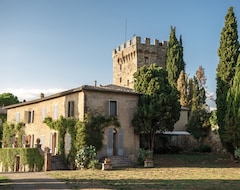 Casa rural Tenuta di Spannocchia (Chiusdino, Italy)