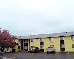 Khách sạn Quality Inn & Suites West Bend (West Bend, Hoa Kỳ)