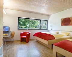 Hotelli Bed & Breakfast Rotes Haus (Ueberlingen, Saksa)