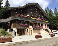 Khách sạn Hotel I Pionieri (Abetone, Ý)