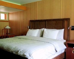 Hotel King Bed - Private Entry In A Boutique Style Historic Motel (Spring Green, USA)