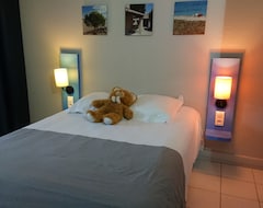 Resort/Odmaralište Residence Vacances Bleues Lou Castel (Berrias-et-Casteljau, Francuska)