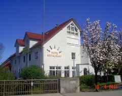 Khách sạn Hotel Skala (Ilsfeld, Đức)