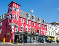 McSweeney Arms Hotel (Killarney, Ireland)