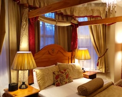 Brookside Hotel & Restaurant ,Suitable For Solo Travelers, Couples, Families, Groups Education Trips & Contractors Welcome (Chester, Ujedinjeno Kraljevstvo)