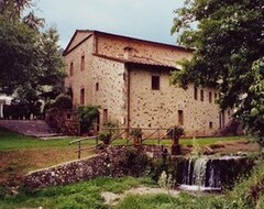 Otel Bernardone (Camaiore, İtalya)