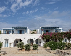 Apart Otel Ergina Summer Resort (Antiparos, Yunanistan)