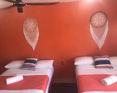 Hotel Bahia Tolok (Isla Mujeres, Mexico)