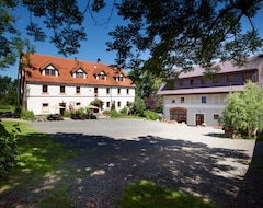 Hotel Villa Greta (Swierzawa, Poland)