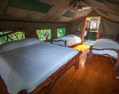 Otel Rafiki Safari Lodge (Quepos, Kosta Rika)