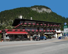 Khách sạn Risserhof (Scharnitz, Áo)