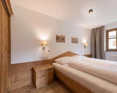 Khách sạn Residence Edelweiss (Rasen Antholz, Ý)