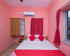 Hotel OYO 10880 Silver Inn (Kolkata, India)