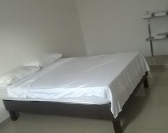 Hotel Zafiro Real (Anapoima, Colombia)