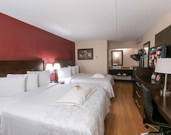 Hotel Red Roof Inn PLUS+ Pittsburgh South - Airport (Pittsburgh, USA)