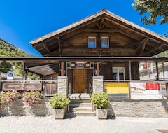 Pensión Ristorante Pensione Chalet Stazione (Poschiavo, Suiza)