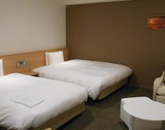 Hotel Daiwa Roynet Numazu (Numazu, Japan)