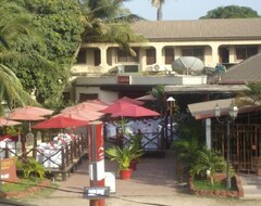 Khách sạn Hotel Holiday Beach Club (Serekunda, The Gambia)