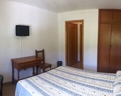 Hotelli hotel  trespalacios (Panes, Espanja)