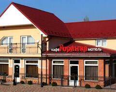 Koko talo/asunto Cafe-motel Goryanka (Uzhhorod, Ukraina)