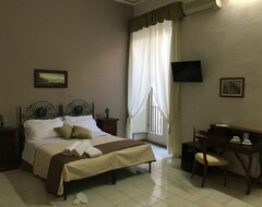 Hotel Soggiorno Paradiso (Nápoles, Italia)