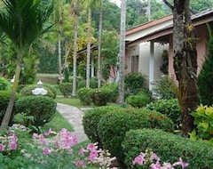 Holiday Village and Natural Garden Resort (Karon Beach, Thailand)