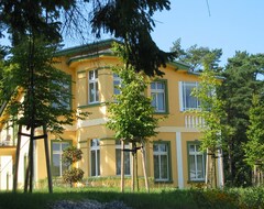 Khách sạn Villa Arnika (Ostseebad Heringsdorf, Đức)