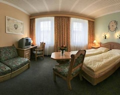 Khách sạn Hotel Hohenbogen (Furth im Wald, Đức)