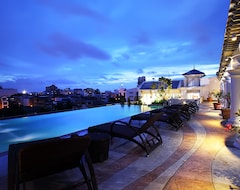 Khách sạn Chillax Resort (Bangkok, Thái Lan)
