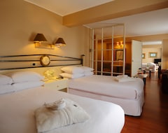 Suites del Bosque Hotel (San Isidro, Peru)