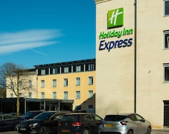 Hotel Holiday Inn Express Bath (Bath, United Kingdom)