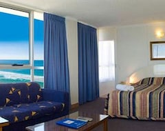 Khách sạn Chateau Beachside (Surfers Paradise, Úc)