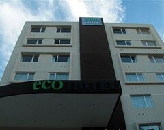 Hotel Eco (Talca, Chile)