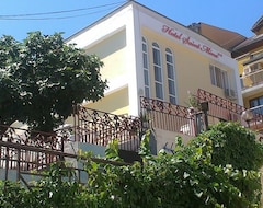 Khách sạn Saint Mina (Sozopol, Bun-ga-ri)