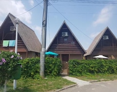 Khách sạn Casutele Intim (Costinesti, Romania)