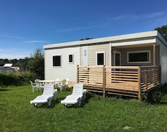 Otel O2 Camping (Longueville, Fransa)