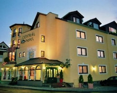 Khách sạn Central Hotel Am Konigshof (Viernheim, Đức)