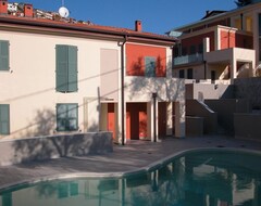 Koko talo/asunto Apt In Residence With Pool - Apartment In Residence With Pool (La Spezia, Italia)
