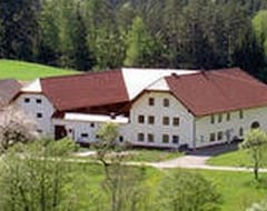 Khách sạn Wenigeder (Gutau, Áo)