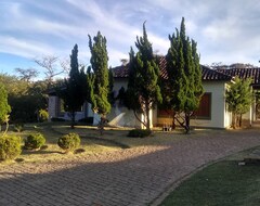 Pensión Pousada Bela Vista (Espírito Santo do Pinhal, Brasil)