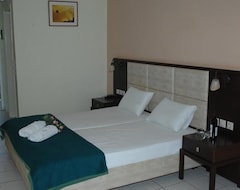 Hotelli Hotel Cronulla (Kalamaki, Kreikka)
