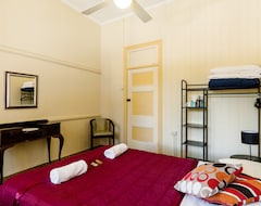 Khách sạn Bowen Terrace Accommodation (Brisbane, Úc)