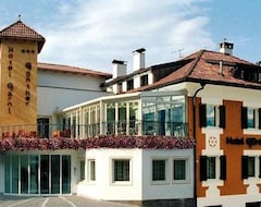 Khách sạn Hotel Garni Gunther (Burgstall, Ý)