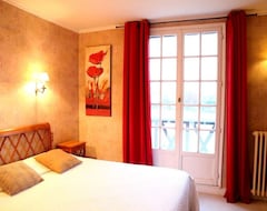 Hotel Hostellerie Saint Pierre (Saint-Pierre-du-Vauvray, France)