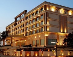 Hotel Fortune Select Exotica (Mumbai, India)