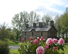 Bed & Breakfast Le Manoir du Butel (Saint-Amand, Francia)